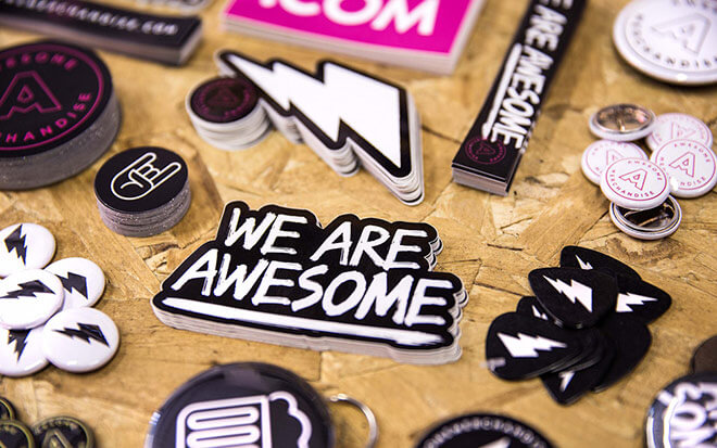 Merch by http://www.awesomemerchandise.com